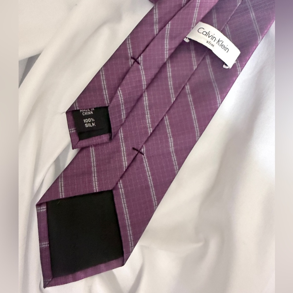 Calvin Klein Purple and Silver Striped Silk Tie - Picture 3 of 3